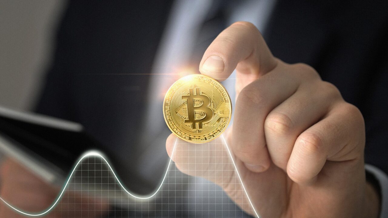 Should You Buy Bitcoin Now in 2025? Future Outlook and Price Predictions for Cryptocurrency